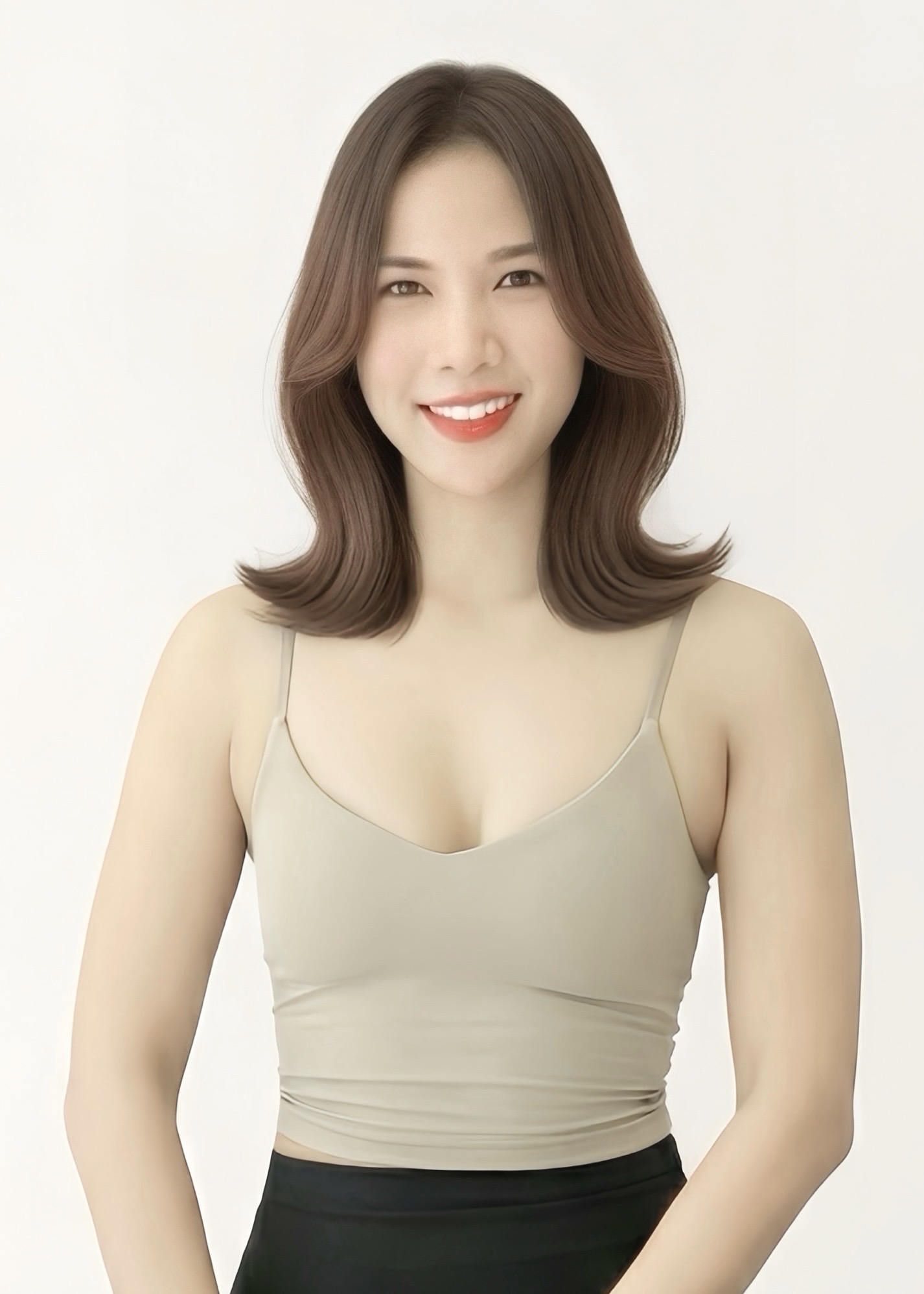POY PUNYARAT, professional pilates instructor